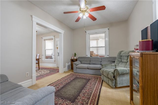 105 Westwood Avenue, Akron, OH 44302