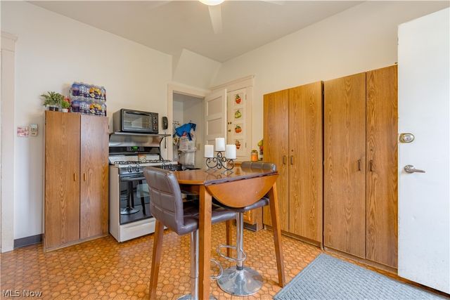 105 Westwood Avenue, Akron, OH 44302