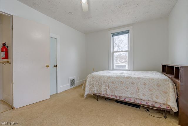 105 Westwood Avenue, Akron, OH 44302