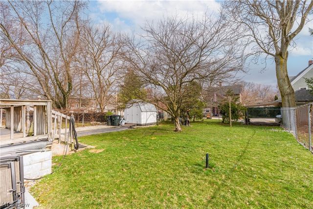 105 Westwood Avenue, Akron, OH 44302