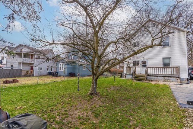 105 Westwood Avenue, Akron, OH 44302