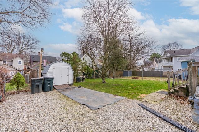 105 Westwood Avenue, Akron, OH 44302