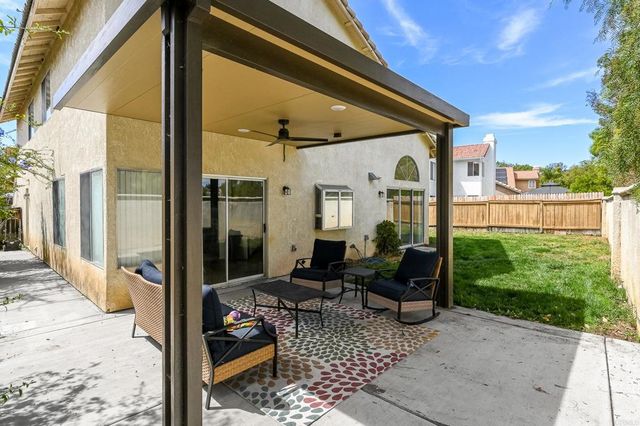 39082 Via Las Quintas, Murrieta, CA 92562