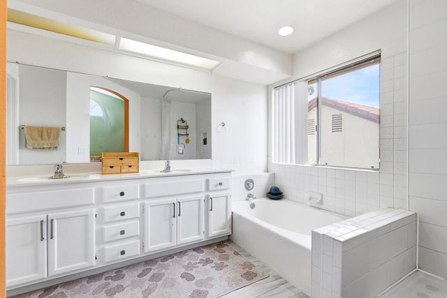 39082 Via Las Quintas, Murrieta, CA 92562