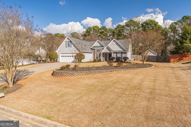 6348 Wilmington Way, Flowery Branch, GA 30542