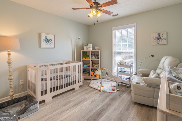 6348 Wilmington Way, Flowery Branch, GA 30542