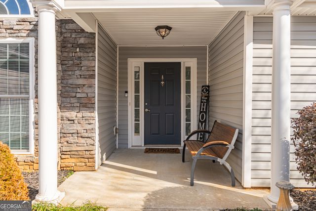 6348 Wilmington Way, Flowery Branch, GA 30542