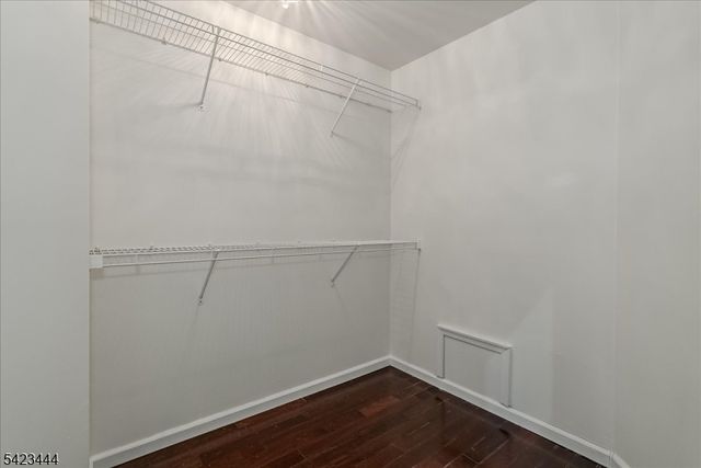 126 Worcester Dr, Wayne Twp., NJ 07470