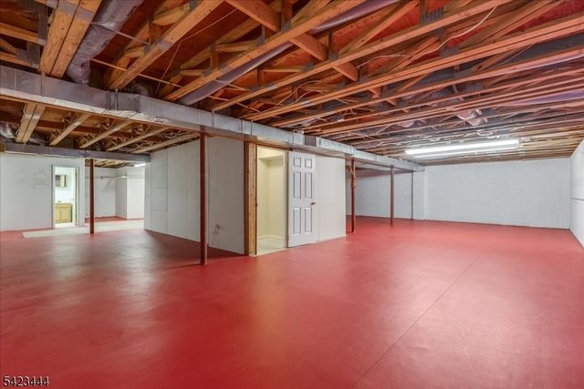 126 Worcester Dr, Wayne Twp., NJ 07470