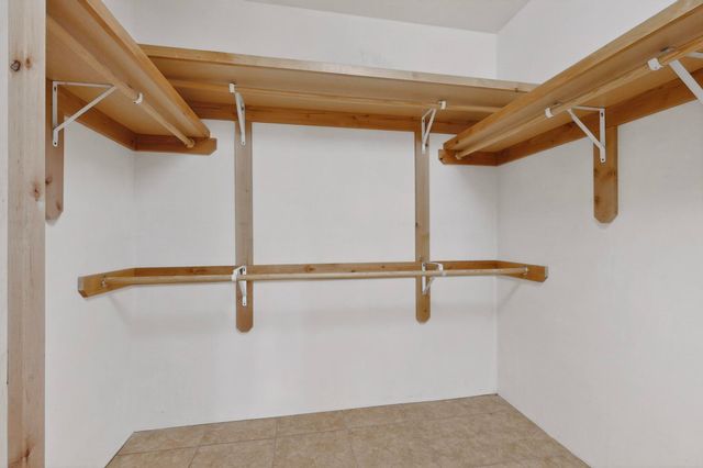18 Calle Capulin, Santa Fe, NM 87507