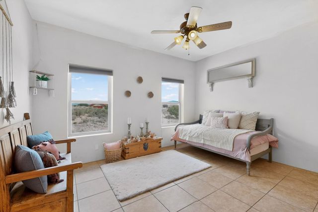 18 Calle Capulin, Santa Fe, NM 87507