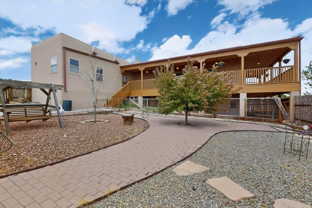 18 Calle Capulin, Santa Fe, NM 87507