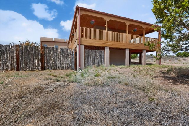 18 Calle Capulin, Santa Fe, NM 87507
