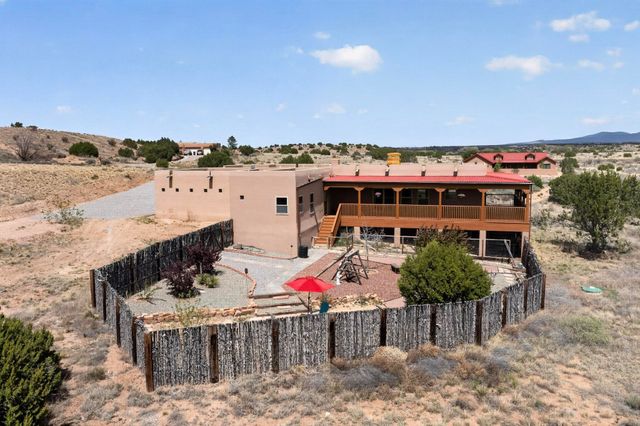 18 Calle Capulin, Santa Fe, NM 87507