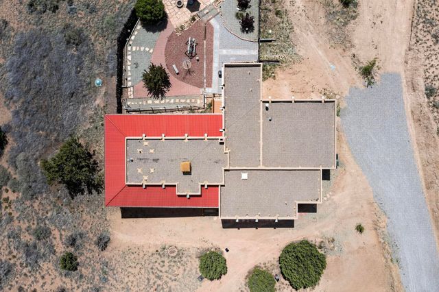 18 Calle Capulin, Santa Fe, NM 87507