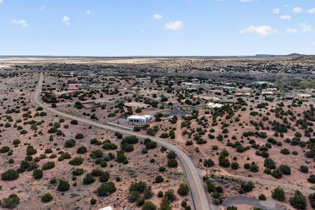 18 Calle Capulin, Santa Fe, NM 87507