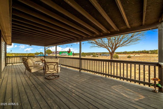 6635 AVANTI Way, Show Low, AZ 85901