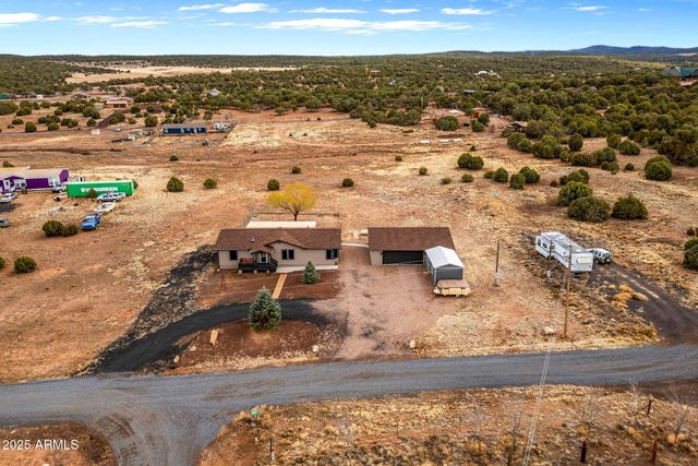 6635 AVANTI Way, Show Low, AZ 85901