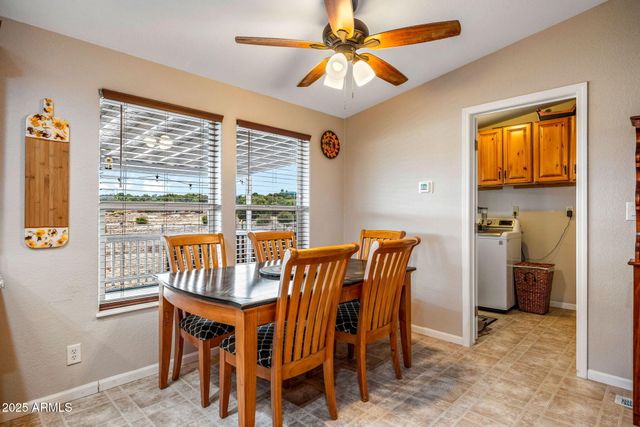 6635 AVANTI Way, Show Low, AZ 85901