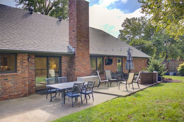 4728 S Lewis Court, Tulsa, OK 74105