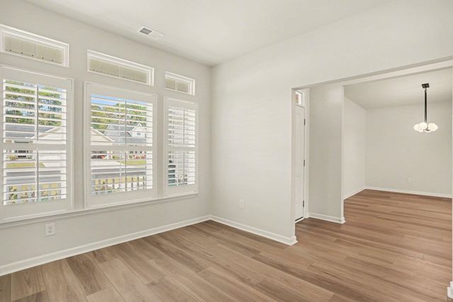 722 Isle Verde Dr, Myrtle Beach, SC 29579