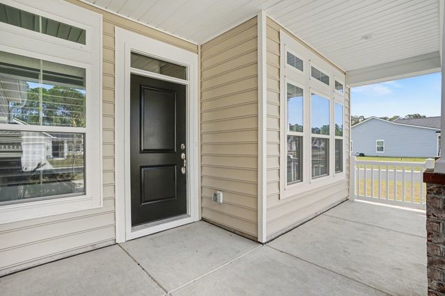 722 Isle Verde Dr, Myrtle Beach, SC 29579