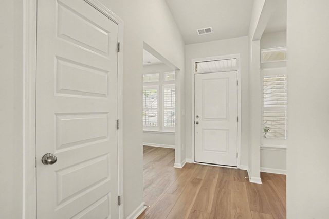 722 Isle Verde Dr, Myrtle Beach, SC 29579