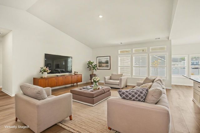 722 Isle Verde Dr, Myrtle Beach, SC 29579