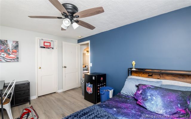 22 Maple Street, Sellersburg, IN 47172