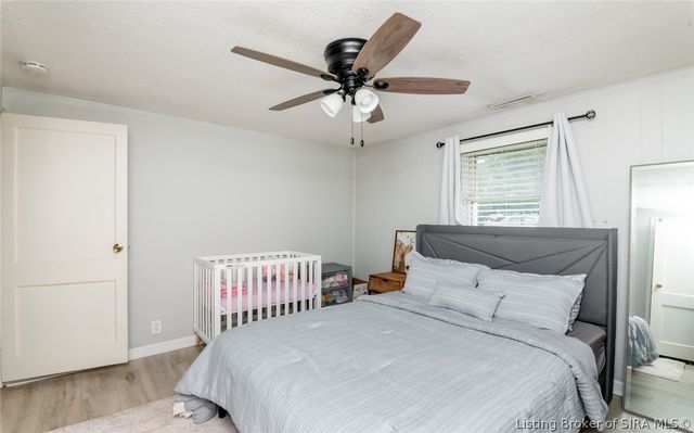 22 Maple Street, Sellersburg, IN 47172