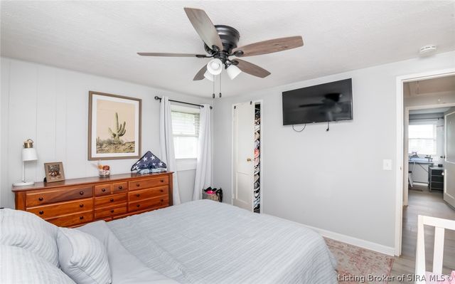 22 Maple Street, Sellersburg, IN 47172