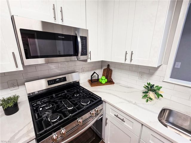 3 Mountain Ashe PL, Hampton, VA 23666