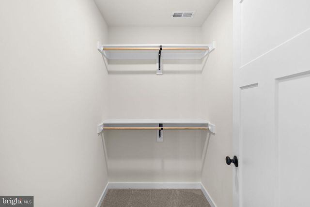 715 LAKEVIEW DR, Colonial Beach, VA 22443