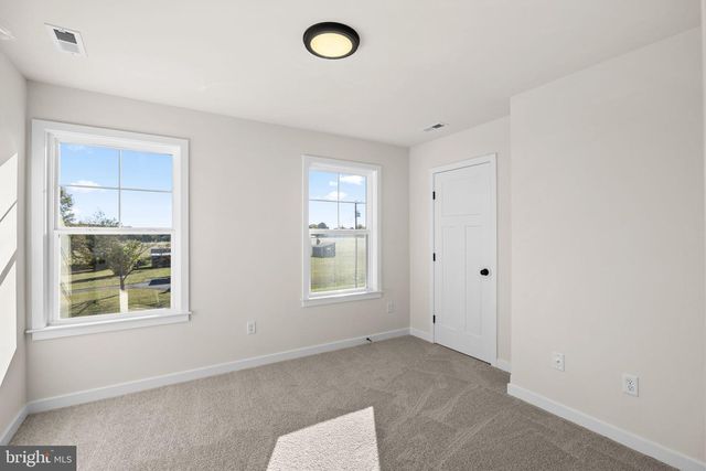 715 LAKEVIEW DR, Colonial Beach, VA 22443