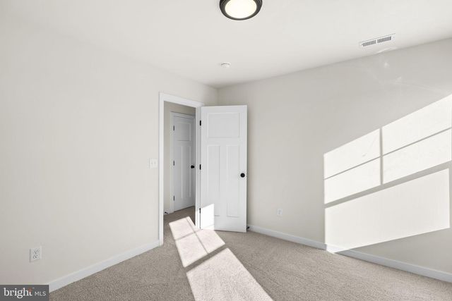 715 LAKEVIEW DR, Colonial Beach, VA 22443