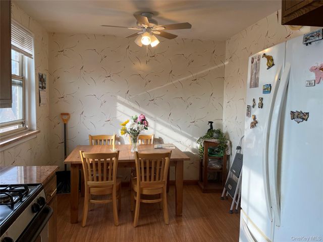 58-28 251st Street Upper Unit, Little Neck, NY 11362