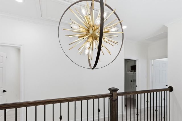 6037 S Acres Drive, Houston, TX 77048