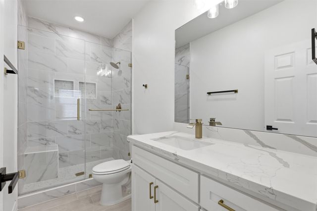 6037 S Acres Drive, Houston, TX 77048