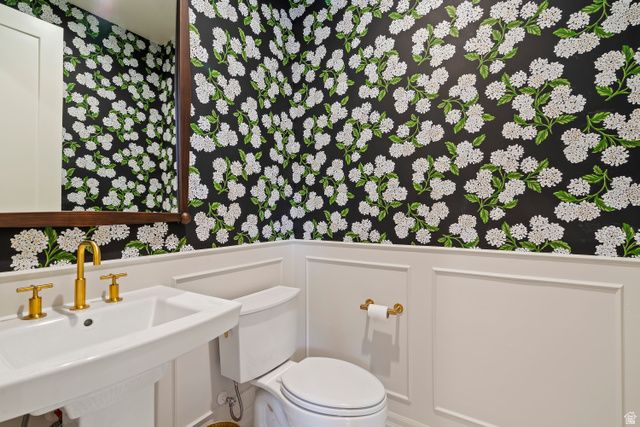 11323 S EASY BEE RD, South Jordan, UT 84009