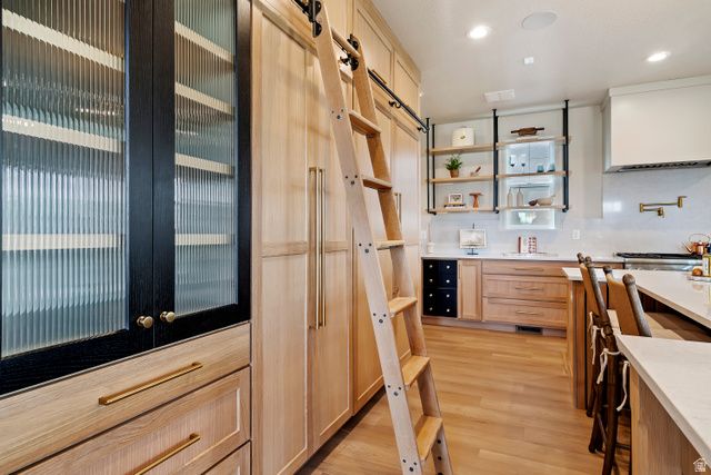 11323 S EASY BEE RD, South Jordan, UT 84009