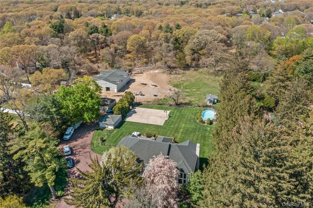 379 Smith Road, Ronkonkoma, NY 11779