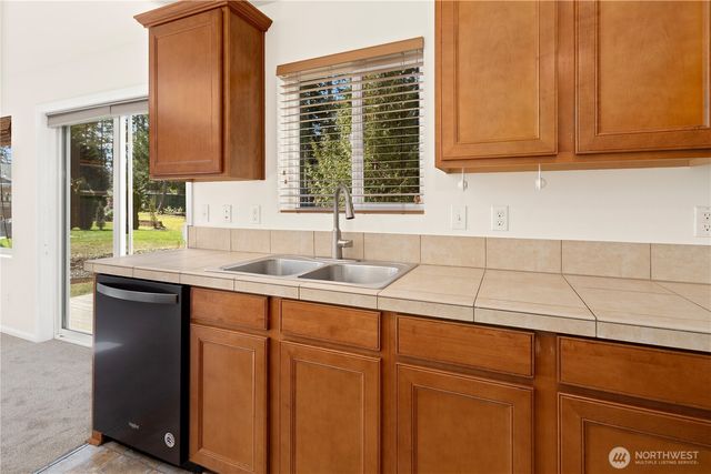 4750 Strathmore Circle SW, Port Orchard, WA 98367