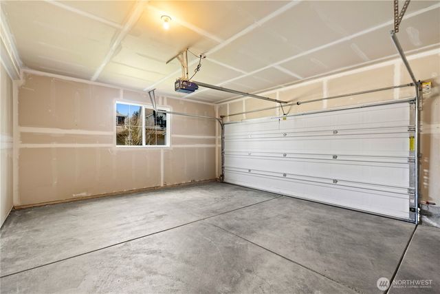 4750 Strathmore Circle SW, Port Orchard, WA 98367