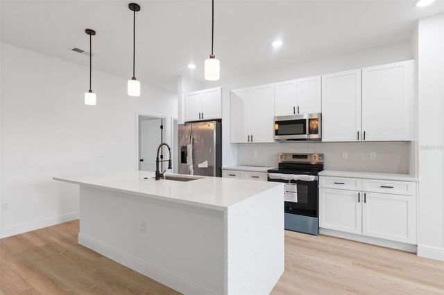 15775 SW 46TH CIRCLE, Ocala, FL 34473