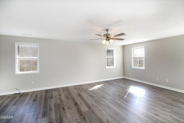 119 Banks Trail, Kodak, TN 37764