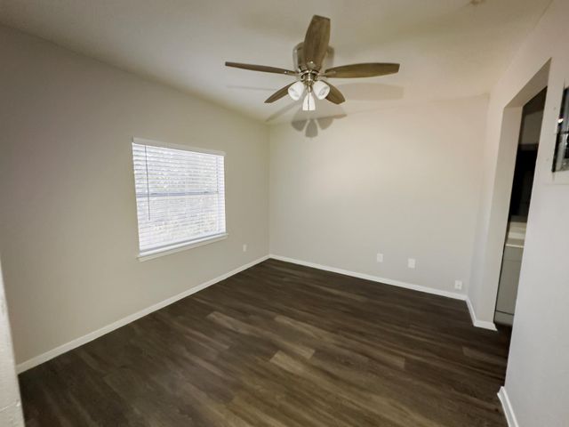 4500 Witham 104, Austin, TX 78745