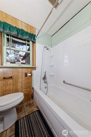 2005 Lake Boulevard, Shelton, WA 98584