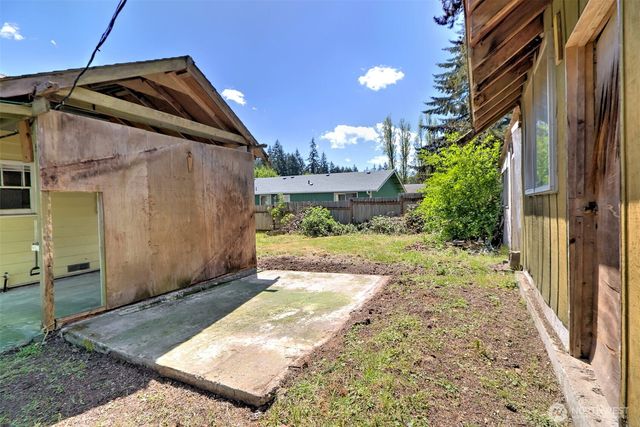 2005 Lake Boulevard, Shelton, WA 98584