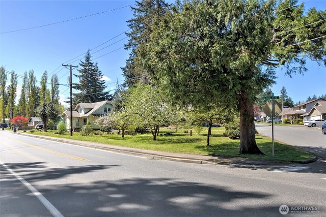 2005 Lake Boulevard, Shelton, WA 98584