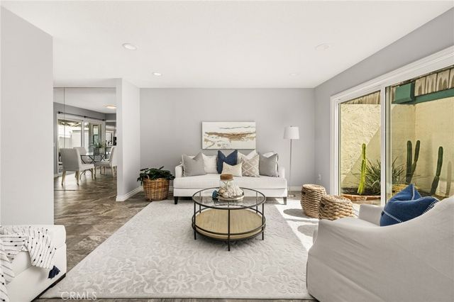 6931 Danvers Dr, Garden Grove, CA 92845